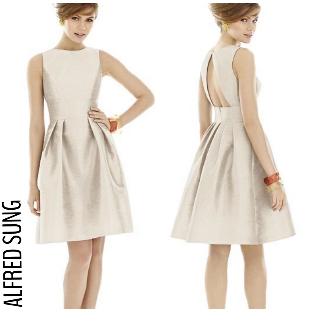 🛍Alfred Sung Ivory A-line Keyhole Dress D679
